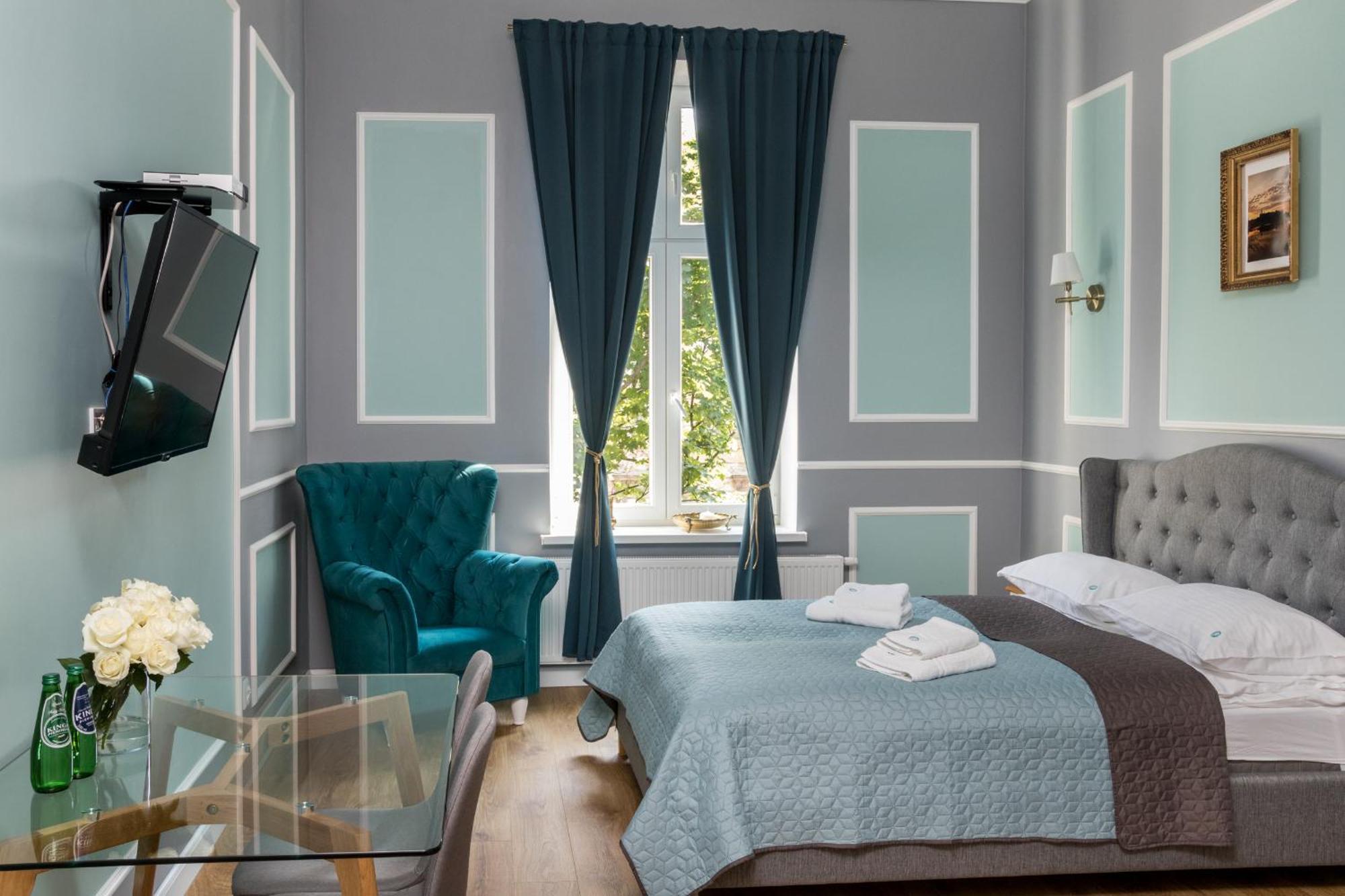 Appartamento Karmelicka Stylish In Cracow By Renters Cracovia
