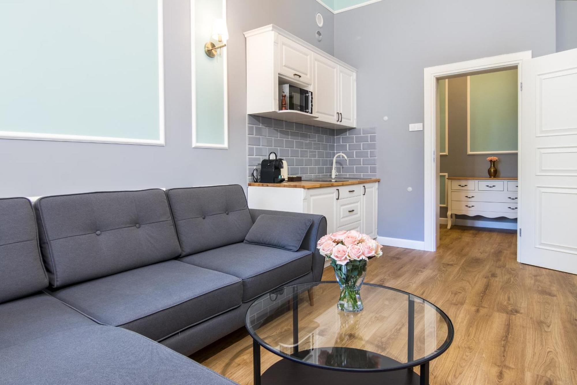 Appartamento Karmelicka Stylish In Cracow By Renters *